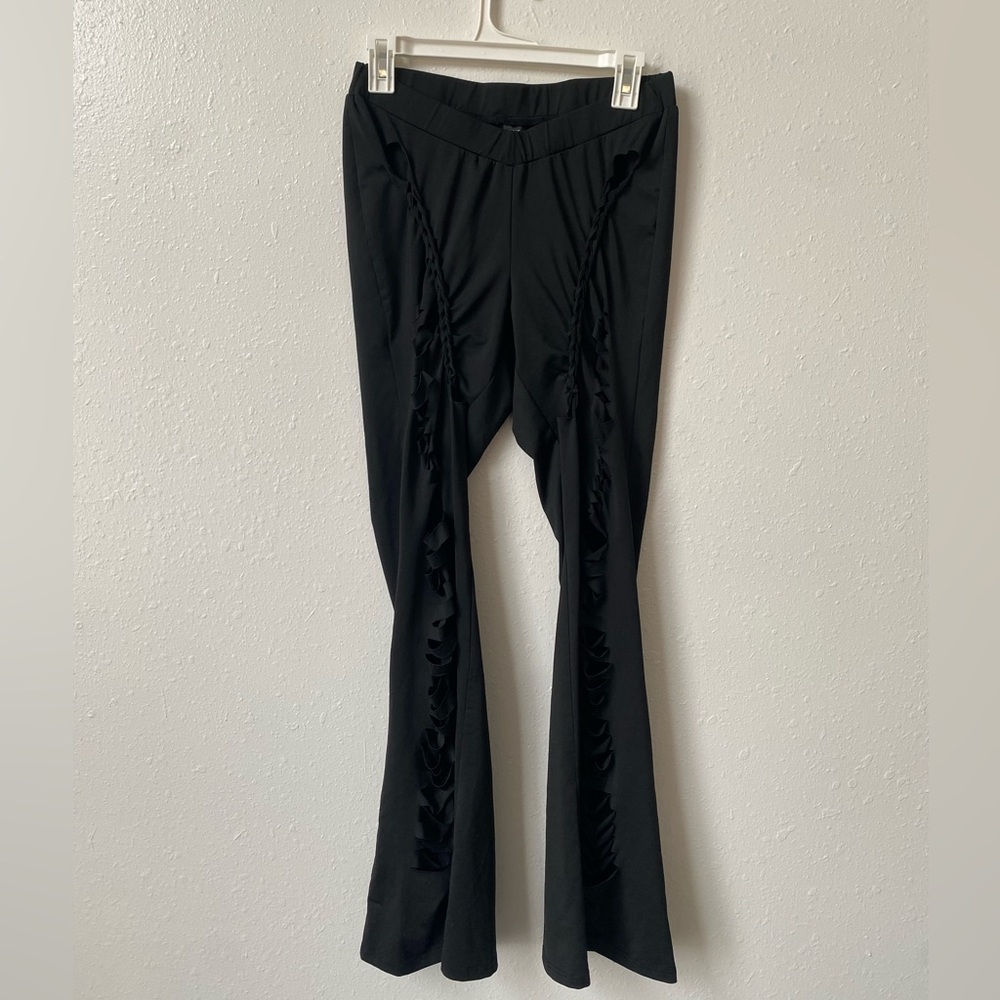 front side, cut out yoga pants